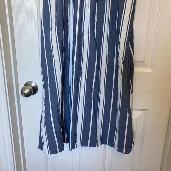 OLD NAVY Striped Smocked Cami Wide-Leg Jumpsuit Size Small - Picture 4 of 7